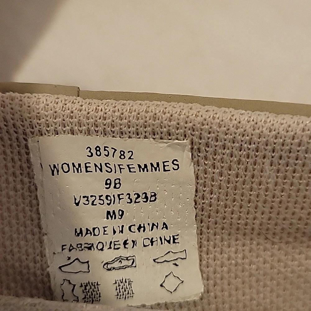 Land's End slip on flats - Picture 6 of 6
